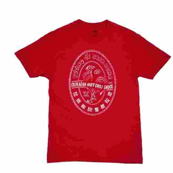 Sriracha Hot Chili Sauce Red Graphic T-Shirt Unisex 2X - Picture 1 of 5